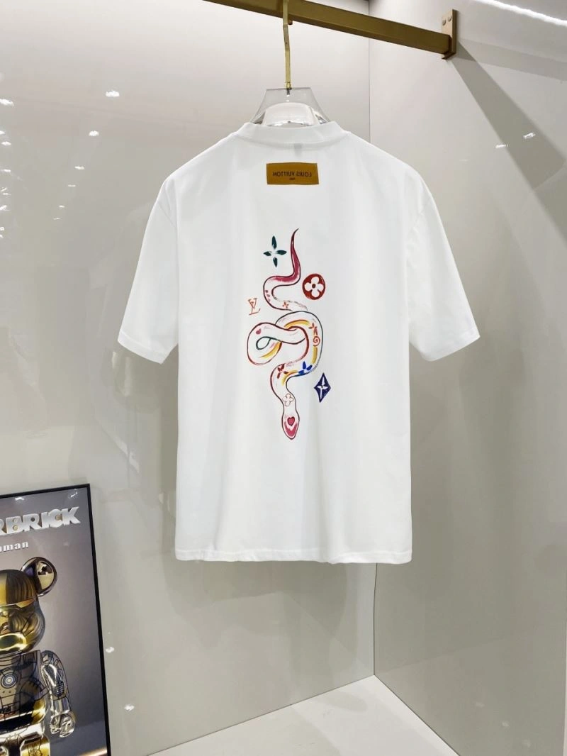 Breathable Louis Vuitton T-Shirts 136157