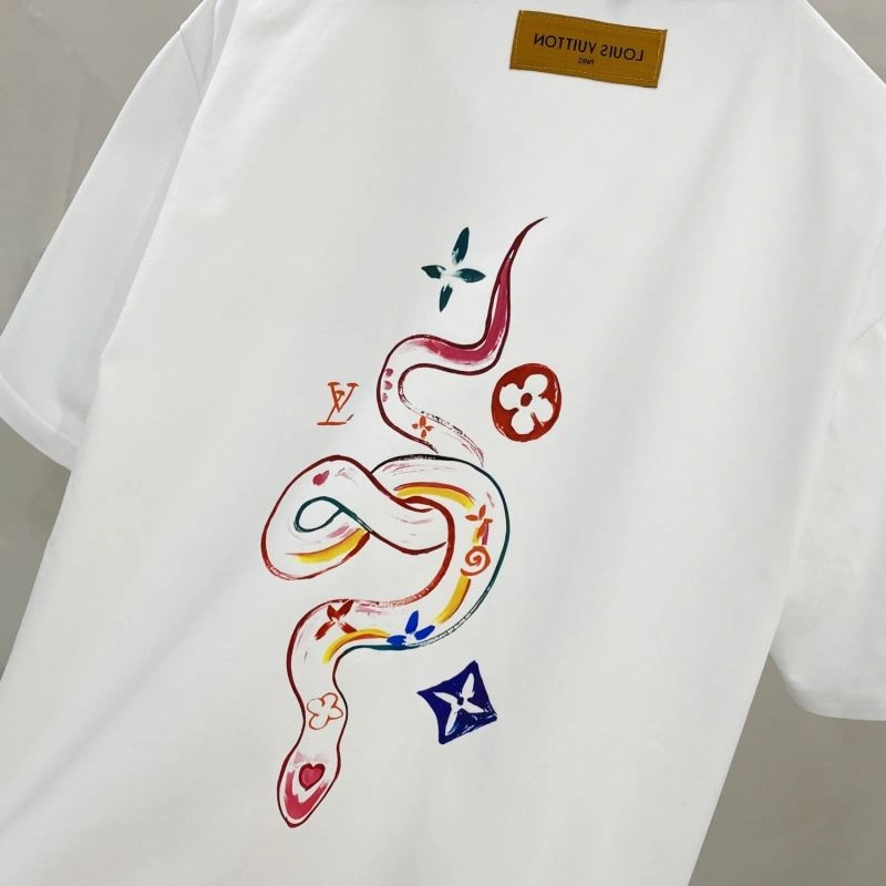 Breathable Louis Vuitton T-Shirts 136157