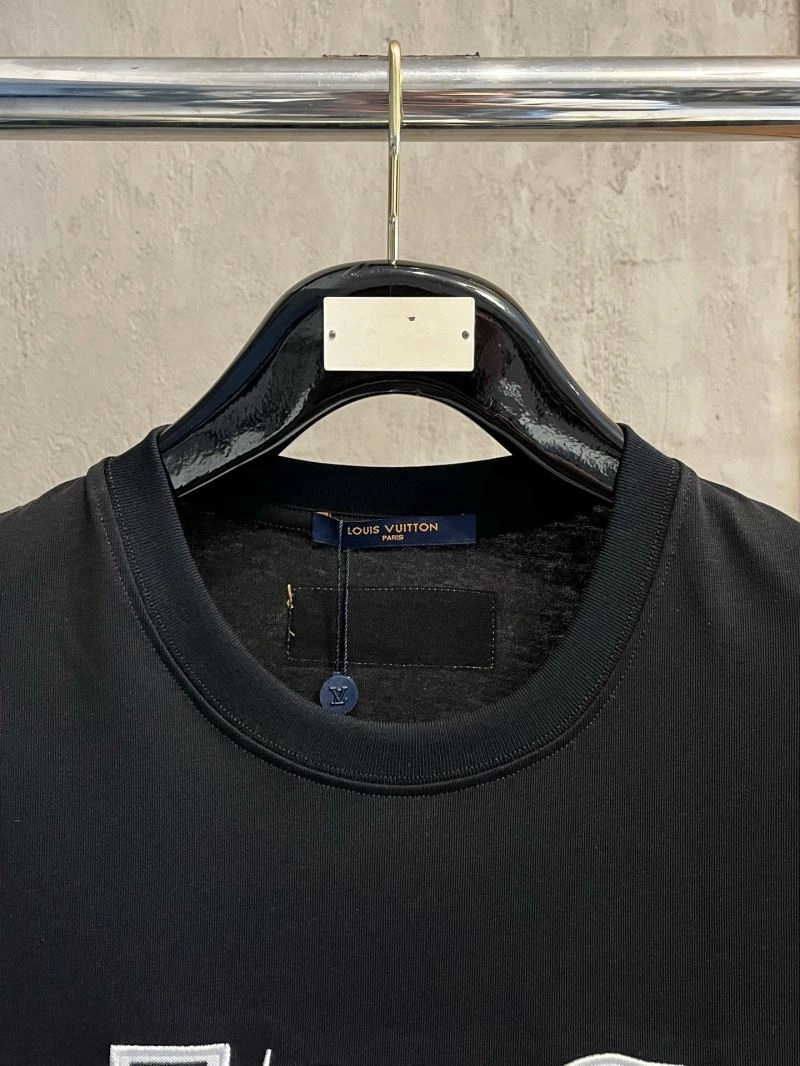 Louis Vuitton T-Shirts Affordable 136145