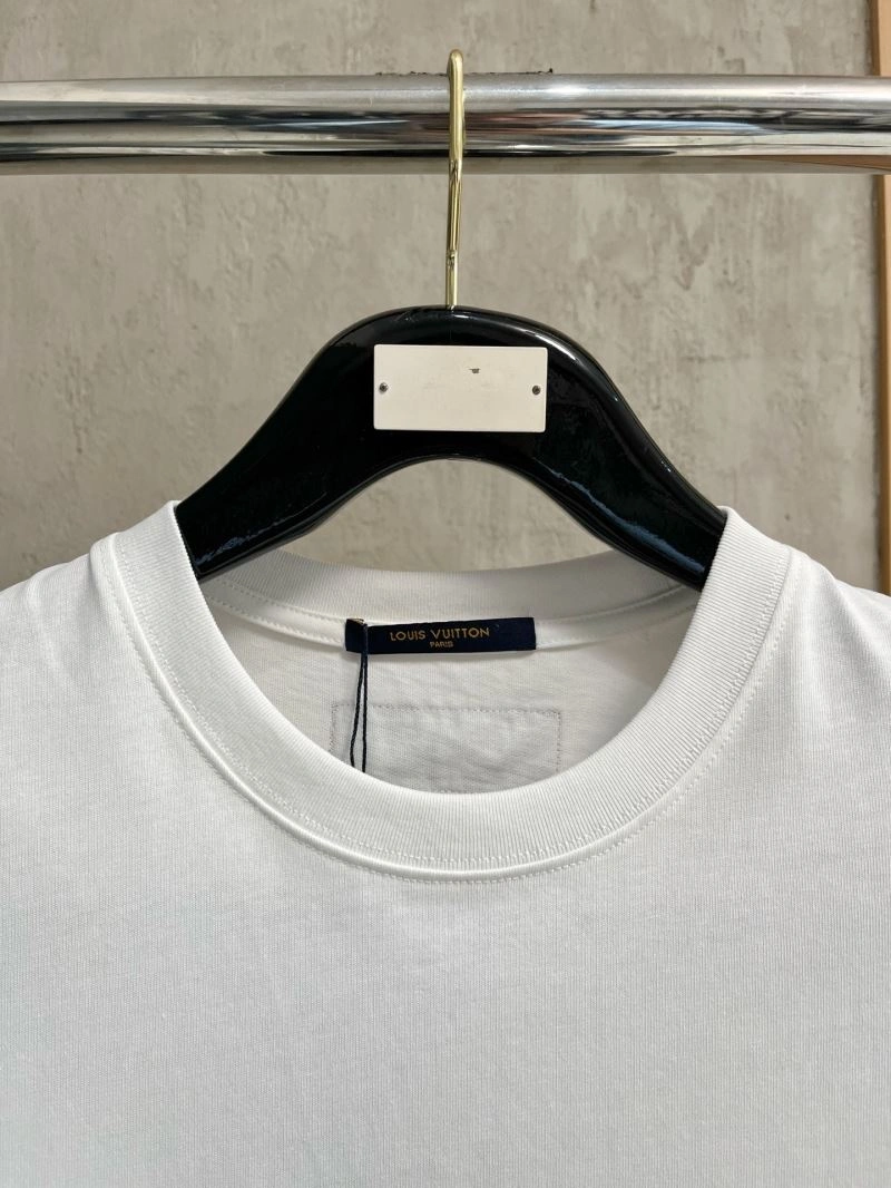 WaterResistant Louis Vuitton T-Shirts 136142