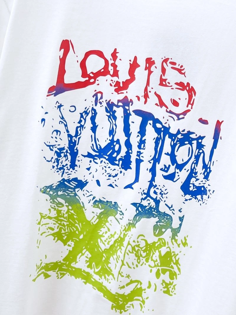 Louis Vuitton T-Shirts Sophisticated 136134