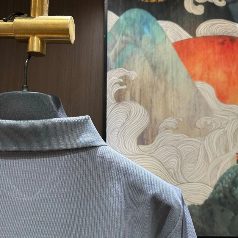 Unique Louis Vuitton T-Shirts 136155