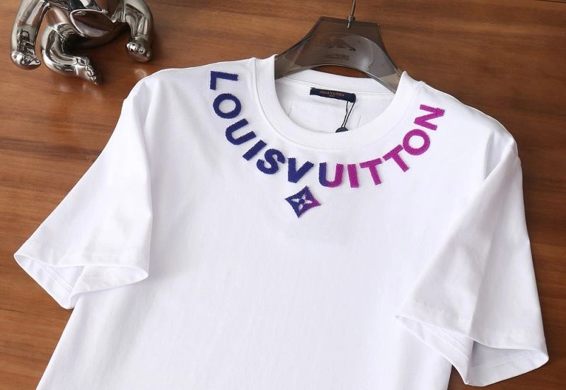 Efficient Louis Vuitton T-Shirts 136136