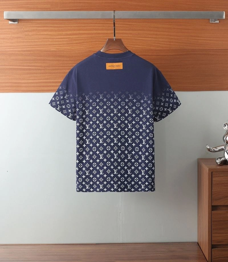 Louis Vuitton T-Shirts Breathable 136141
