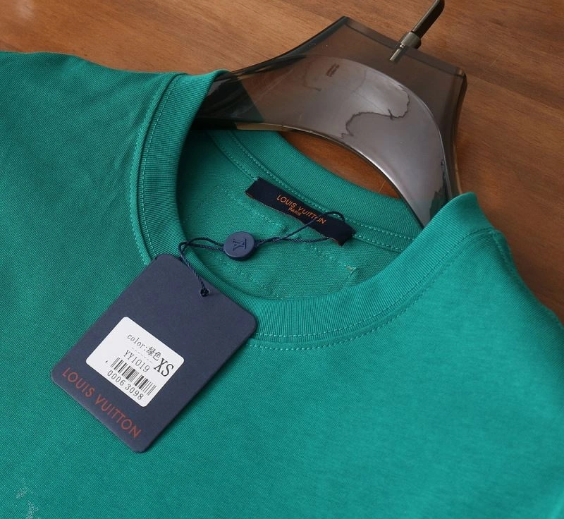 Louis Vuitton T-Shirts MultiPurpose 136137