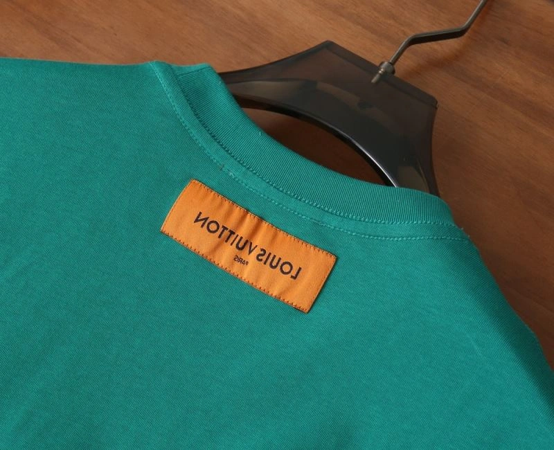 Louis Vuitton T-Shirts MultiPurpose 136137