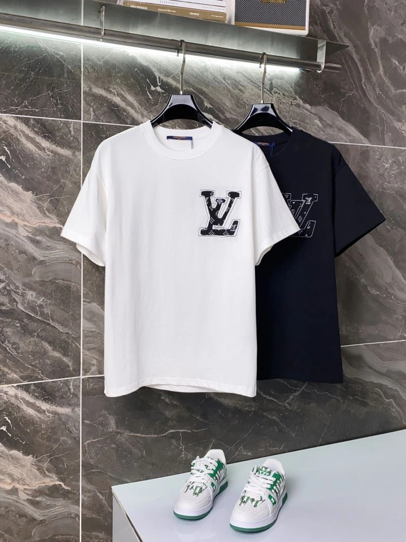 Durable Louis Vuitton T-Shirts 136147