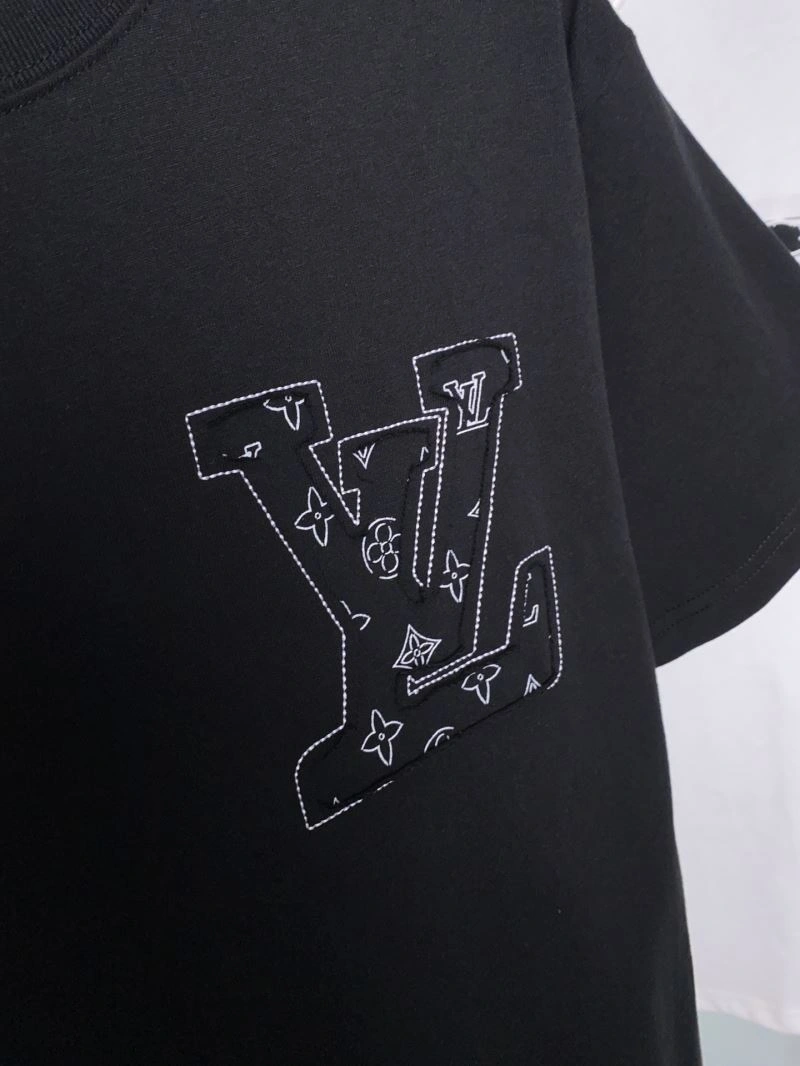 Durable Louis Vuitton T-Shirts 136147