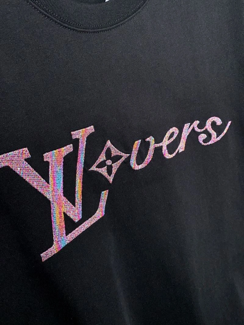 Breathable Louis Vuitton T-Shirts 136150