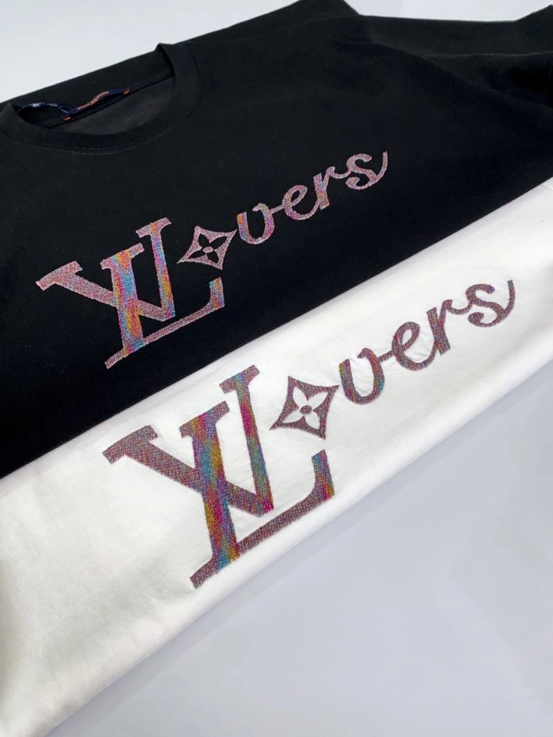 Breathable Louis Vuitton T-Shirts 136150