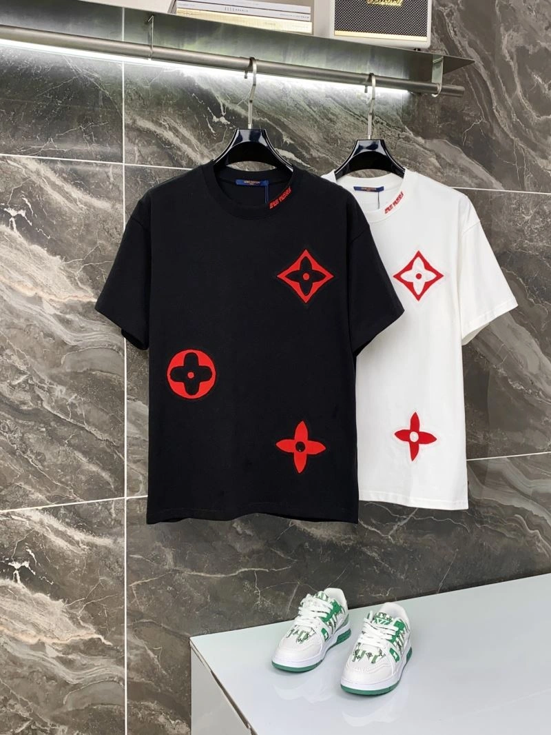 Louis Vuitton T-Shirts WaterResistant 136156