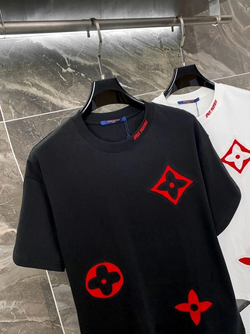 Louis Vuitton T-Shirts WaterResistant 136156