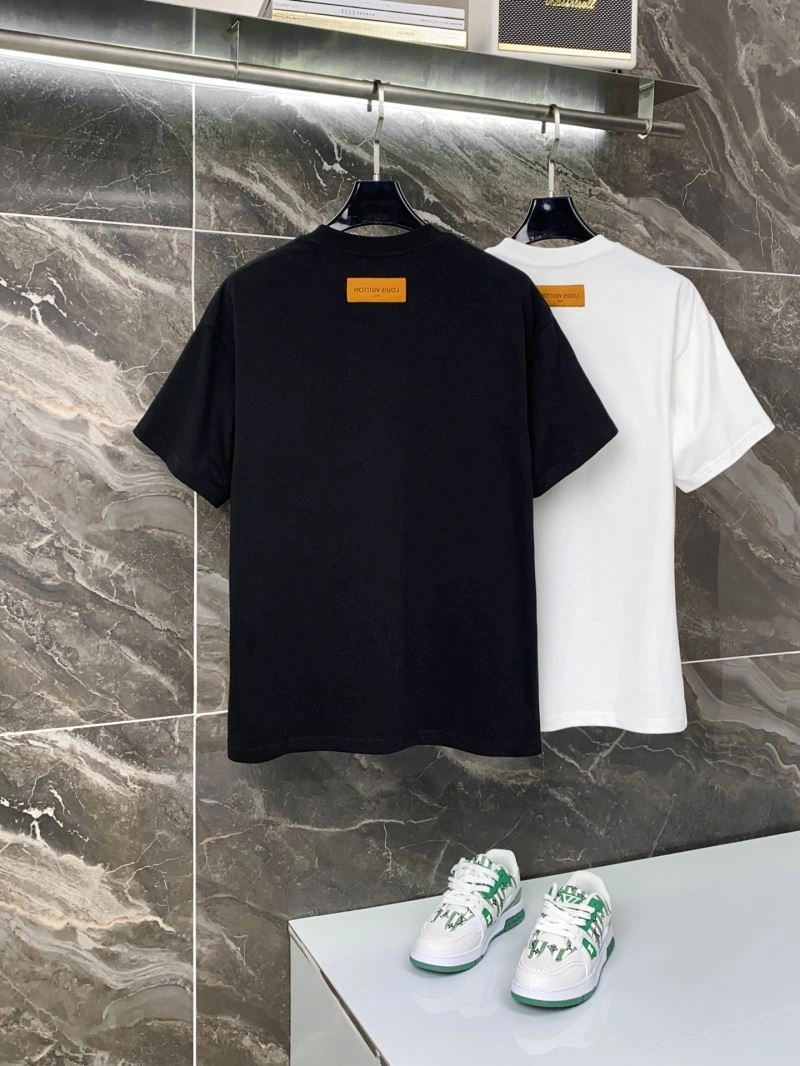 Louis Vuitton T-Shirts WaterResistant 136156