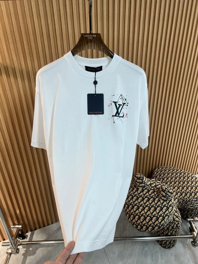 Louis Vuitton T-Shirts SmoothTexture 136139