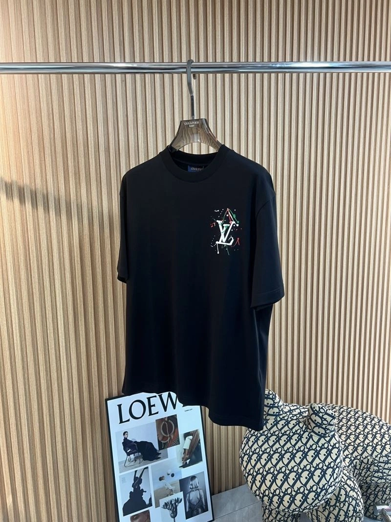 EyeCatching Louis Vuitton T-Shirts 136132