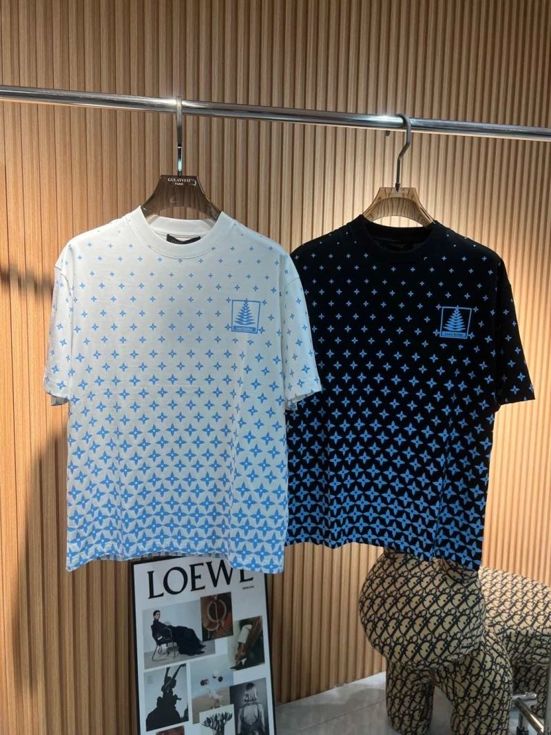 Attractive Louis Vuitton T-Shirts 136133