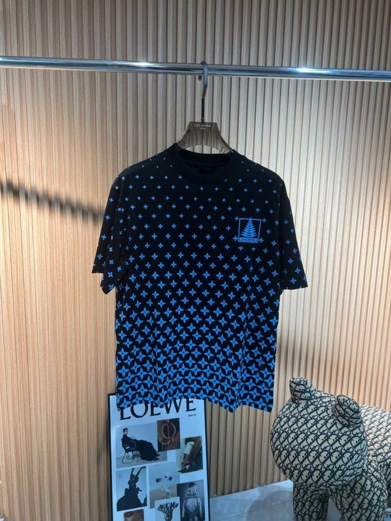 Louis Vuitton T-Shirts Cozy 136144