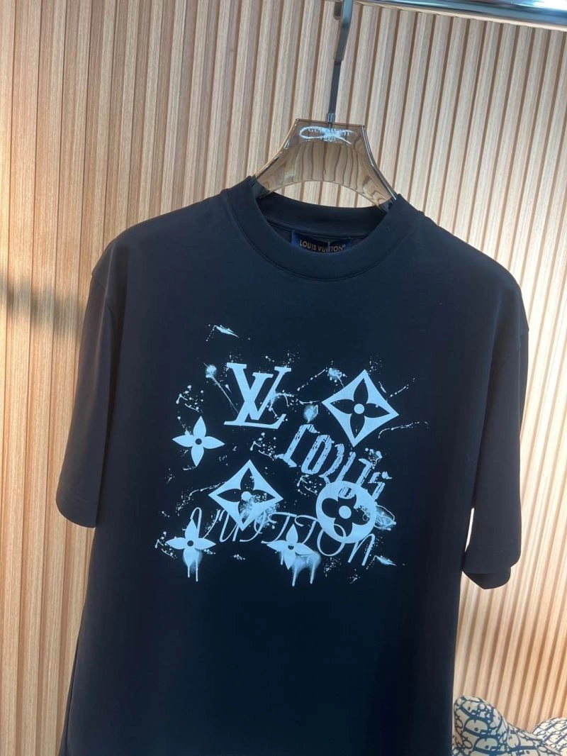 Thermal Louis Vuitton T-Shirts 136130