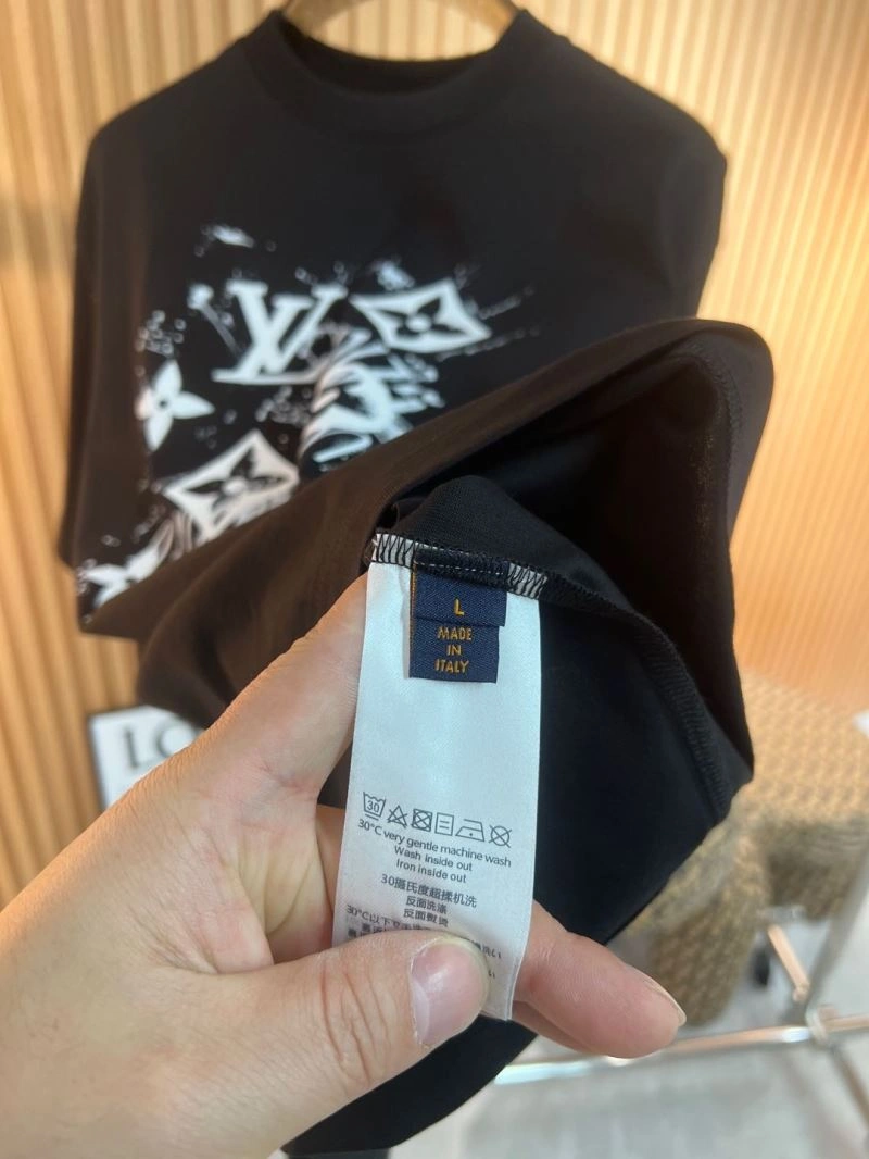 Thermal Louis Vuitton T-Shirts 136130