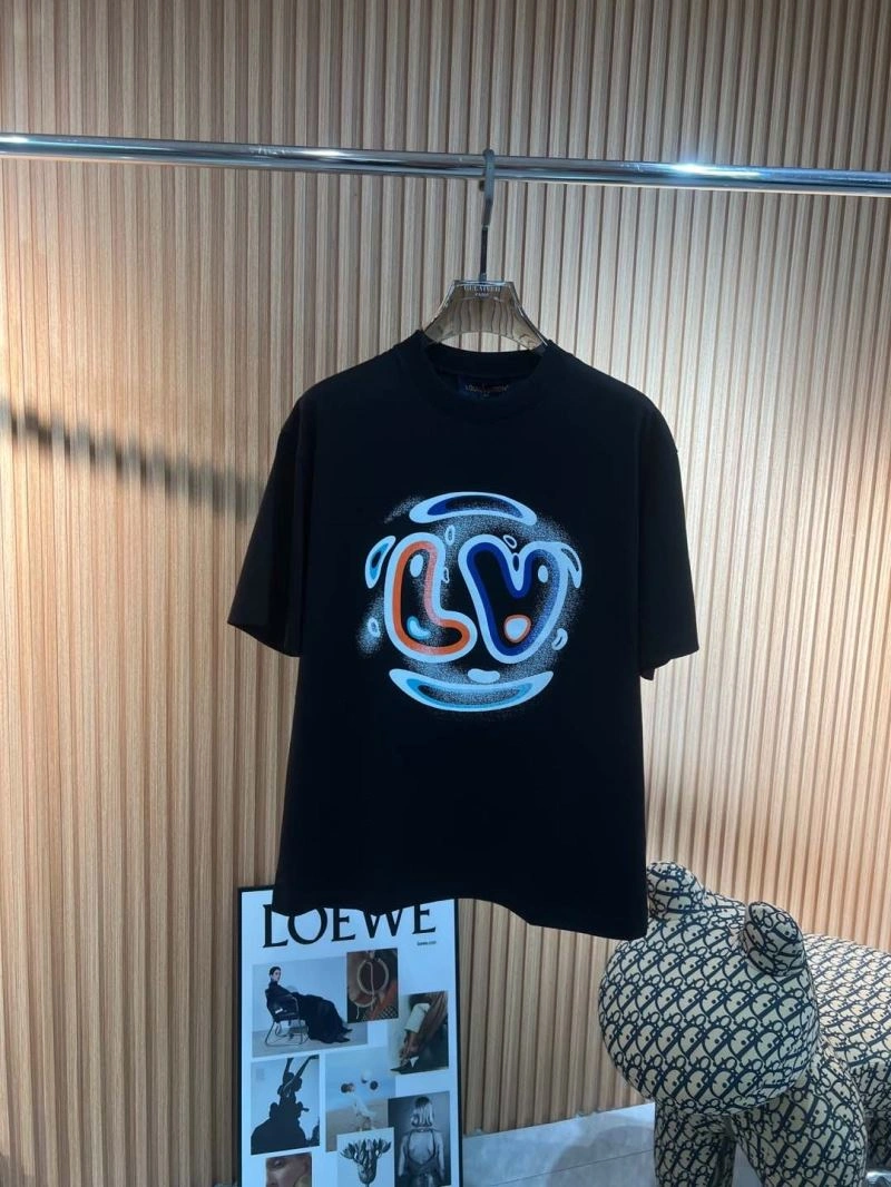 Louis Vuitton T-Shirts Upgraded 136143