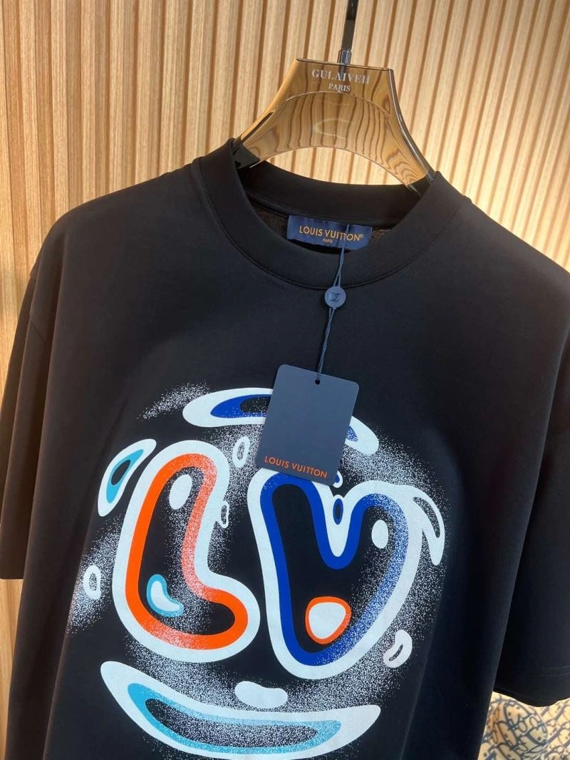 Louis Vuitton T-Shirts Upgraded 136143