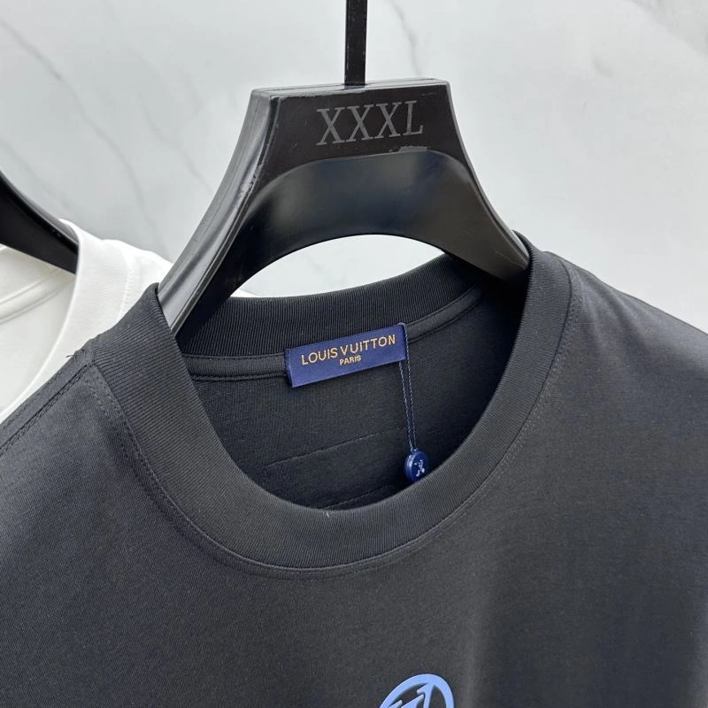 Louis Vuitton T-Shirts WaterResistant 136124