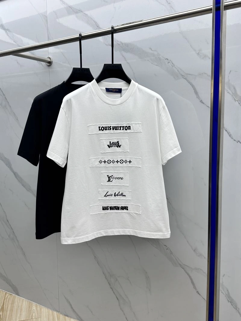 Louis Vuitton T-Shirts Durable 136128