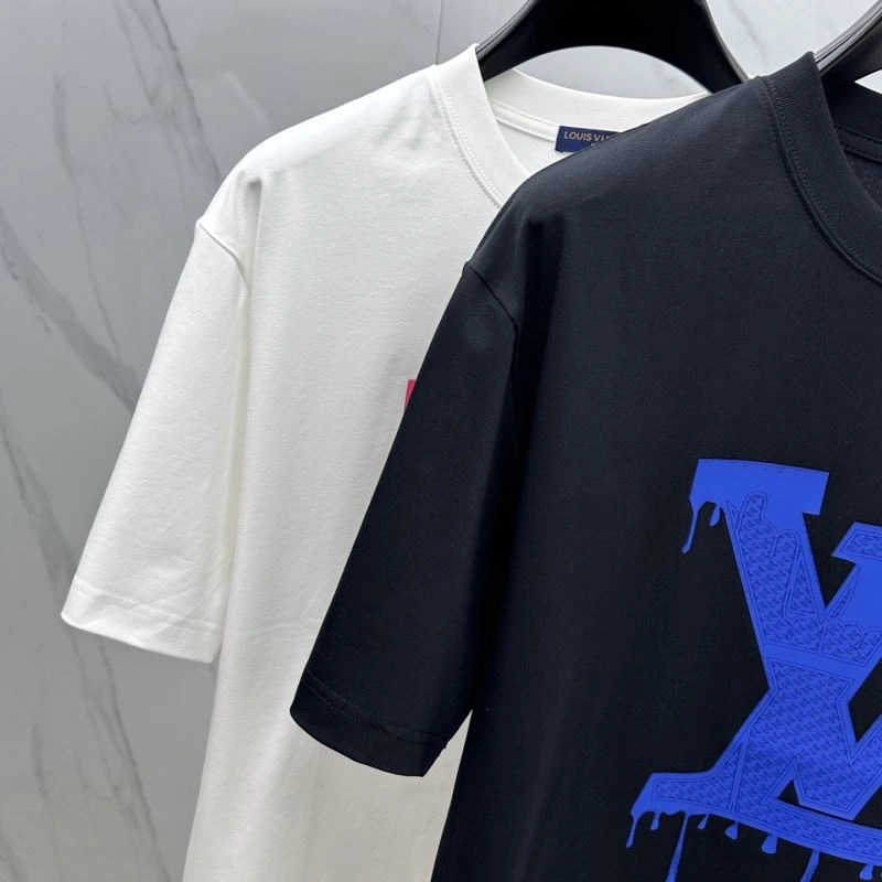 Louis Vuitton T-Shirts Stretchable 136117