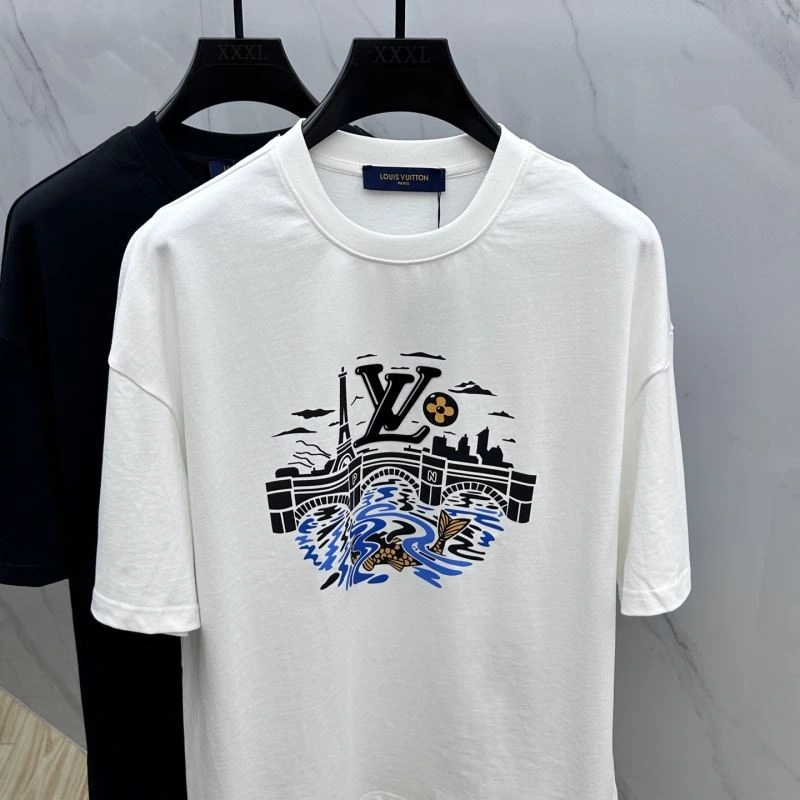 Louis Vuitton T-Shirts Chic 136118