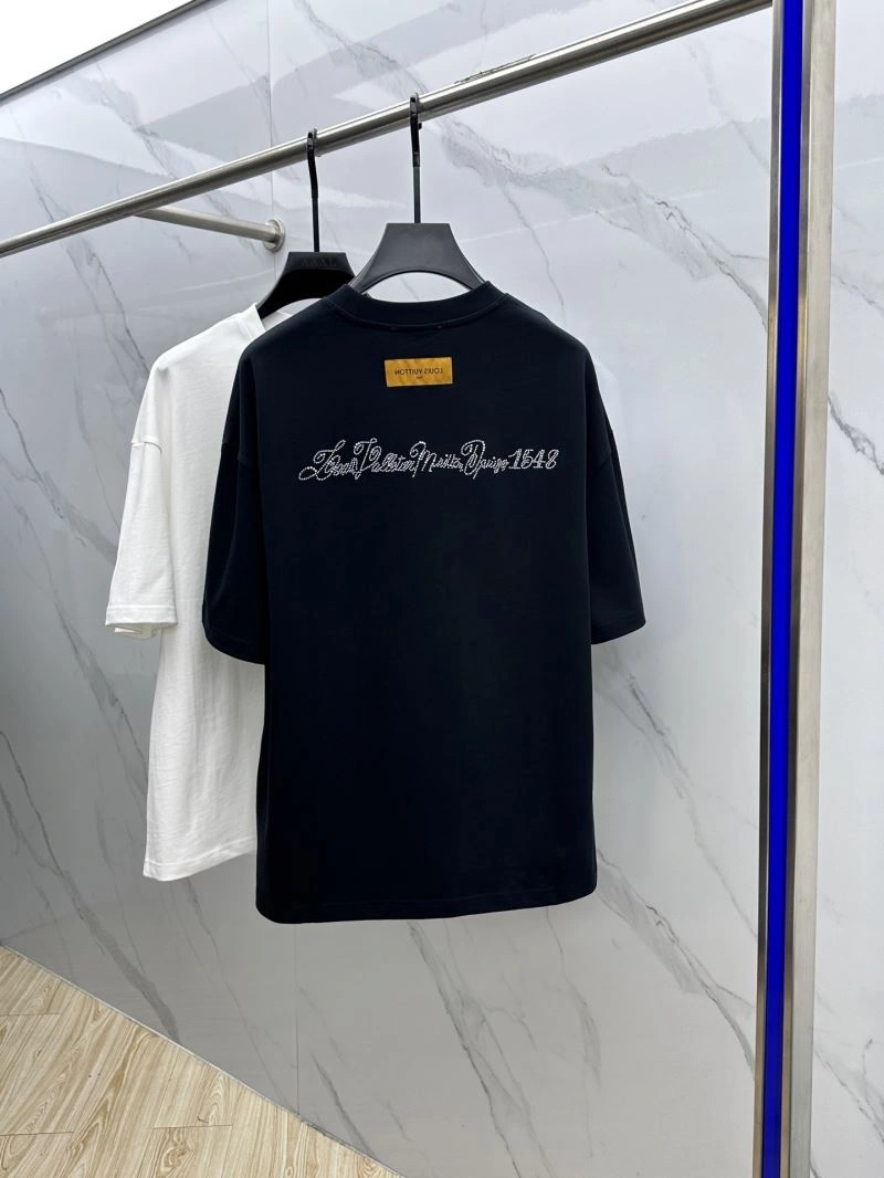 Louis Vuitton T-Shirts Bold 136106