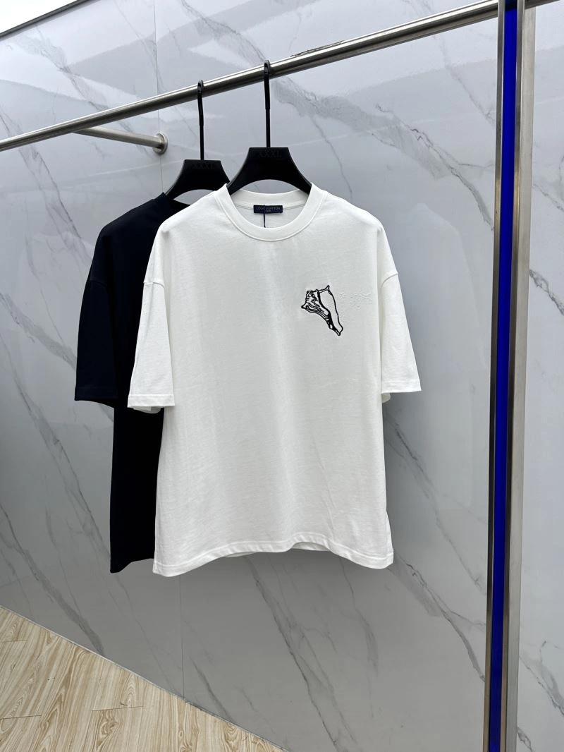 Louis Vuitton T-Shirts Durable 136105