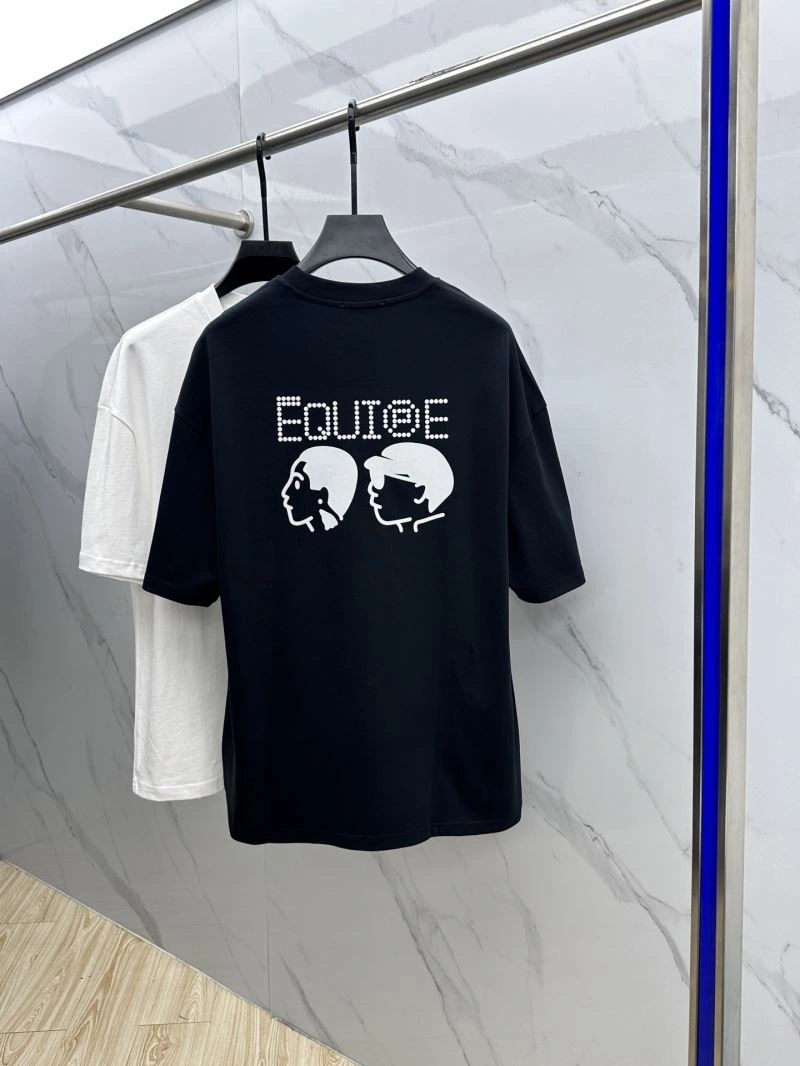 Louis Vuitton T-Shirts Comfortable 136102
