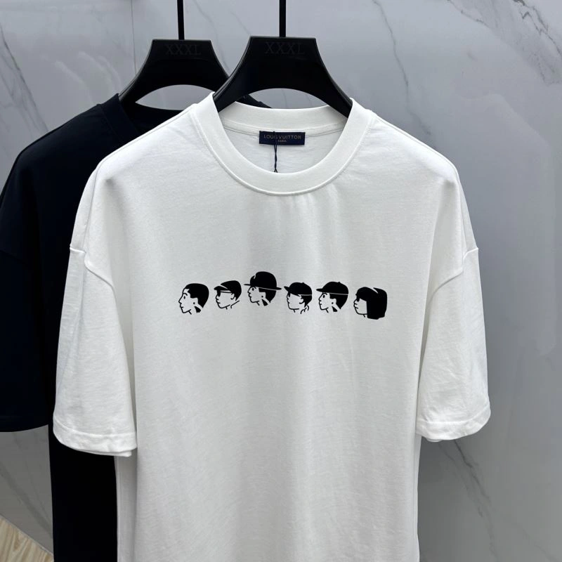 Durable Louis Vuitton T-Shirts 136111