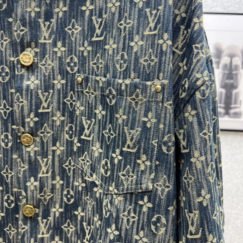 Louis Vuitton T-Shirts Soft 136112