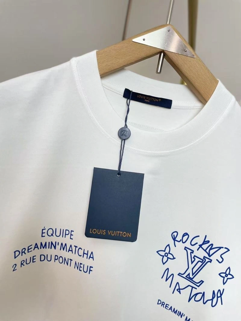 Youthful Louis Vuitton T-Shirts 136109