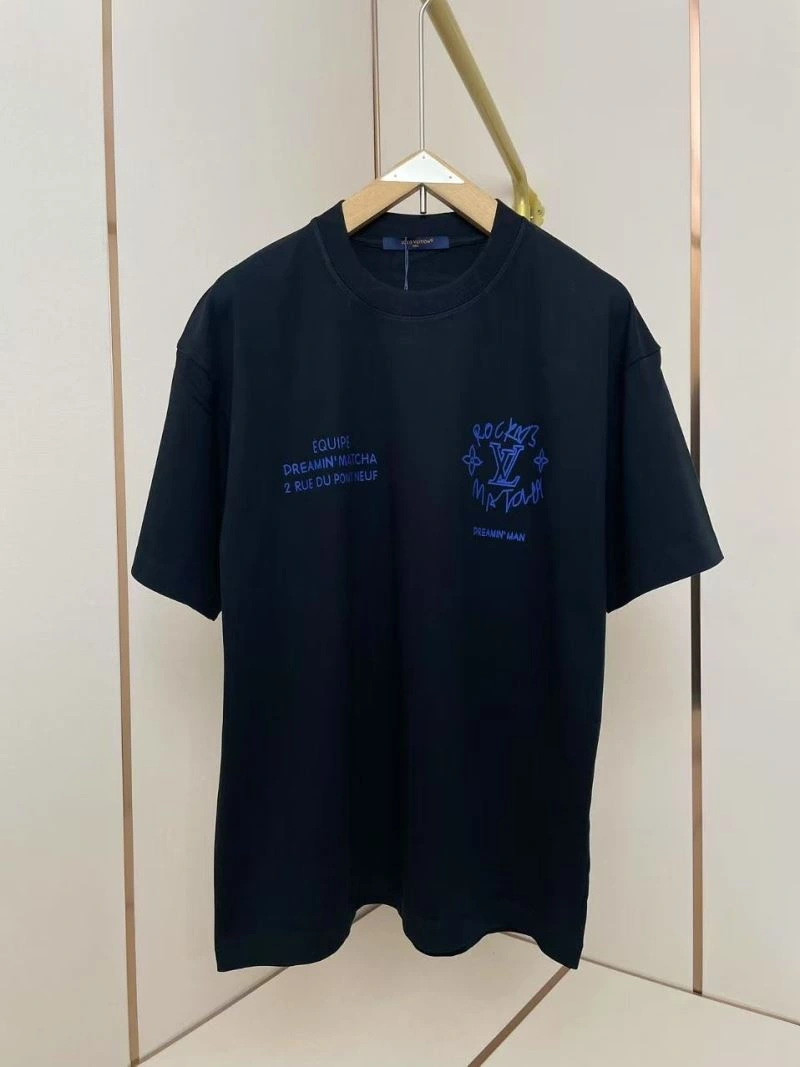 Comfortable Louis Vuitton T-Shirts 136110