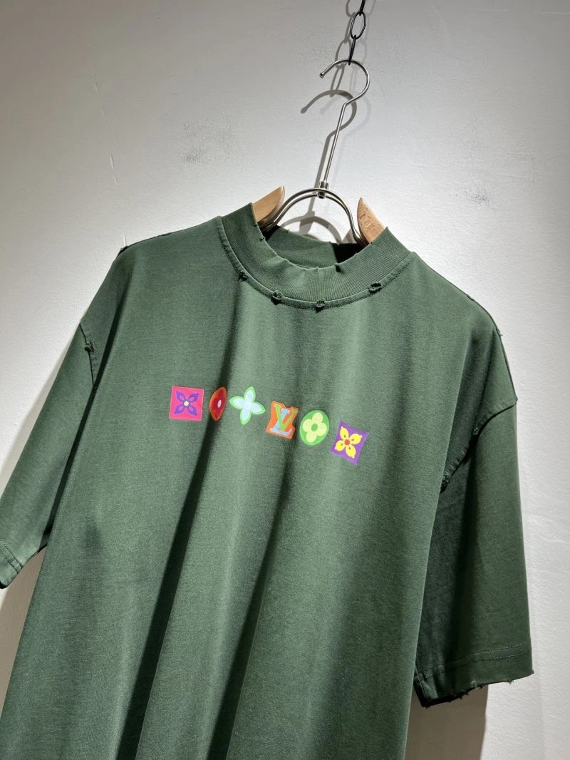 Classic Louis Vuitton T-Shirts 136088