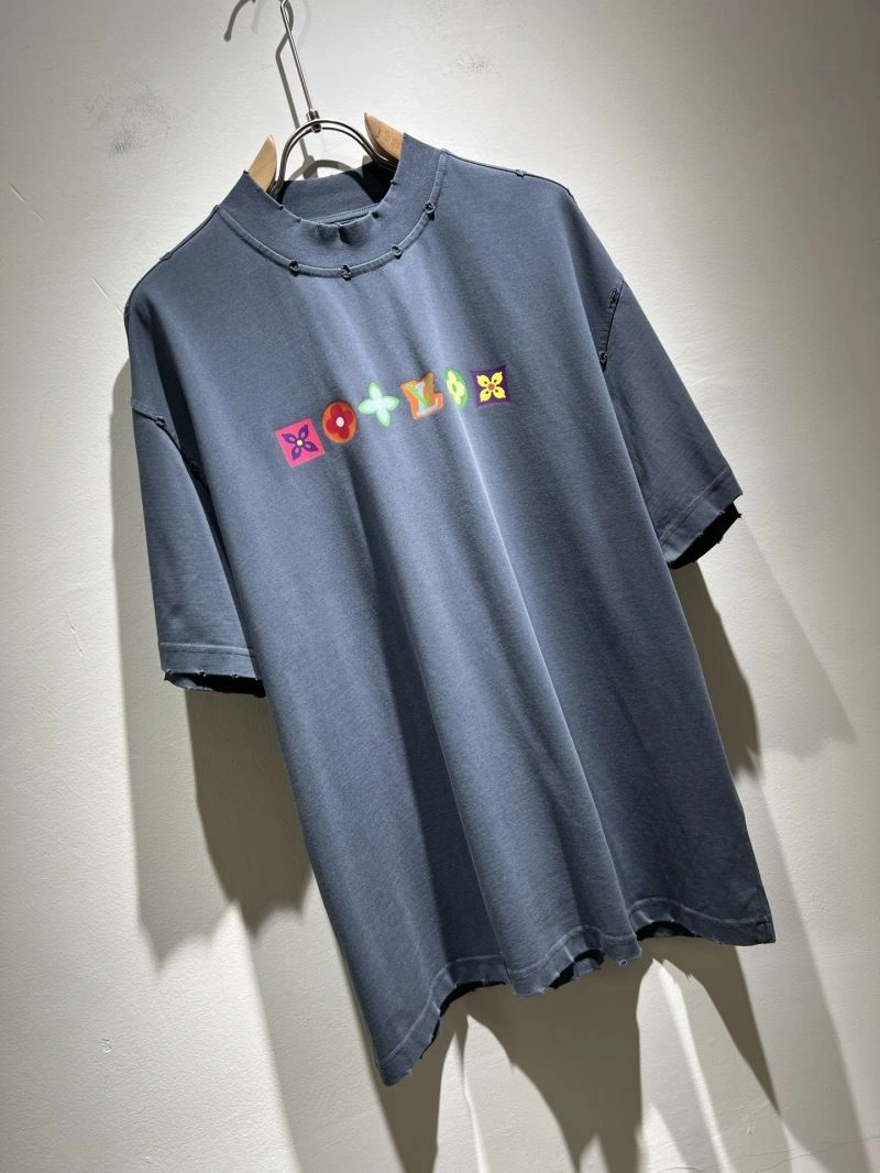 Louis Vuitton T-Shirts Sustainable 136089