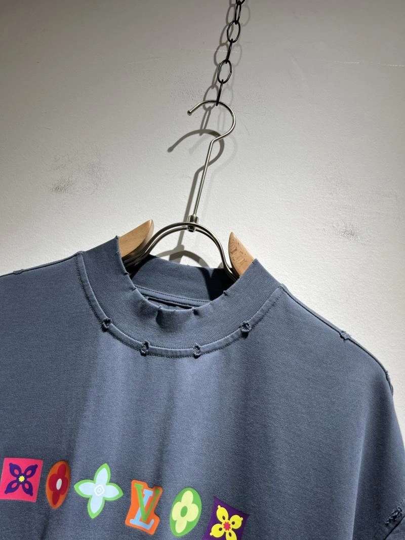 Louis Vuitton T-Shirts Sustainable 136089