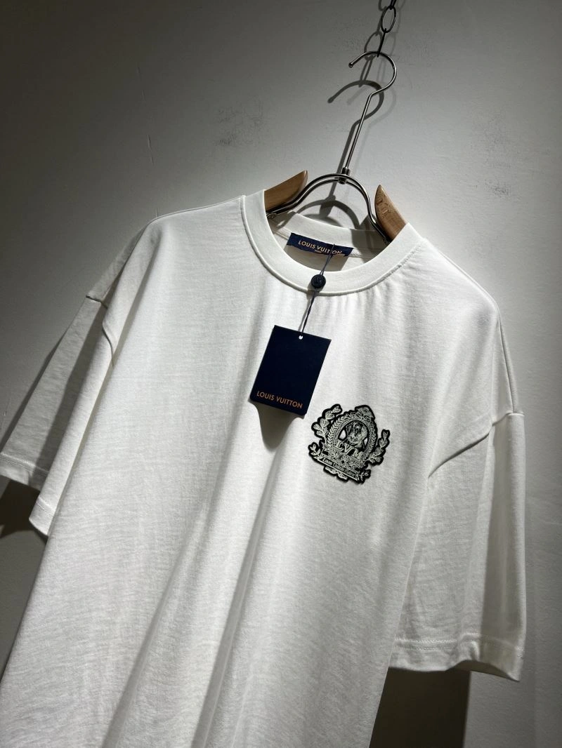 Louis Vuitton T-Shirts Original 136097