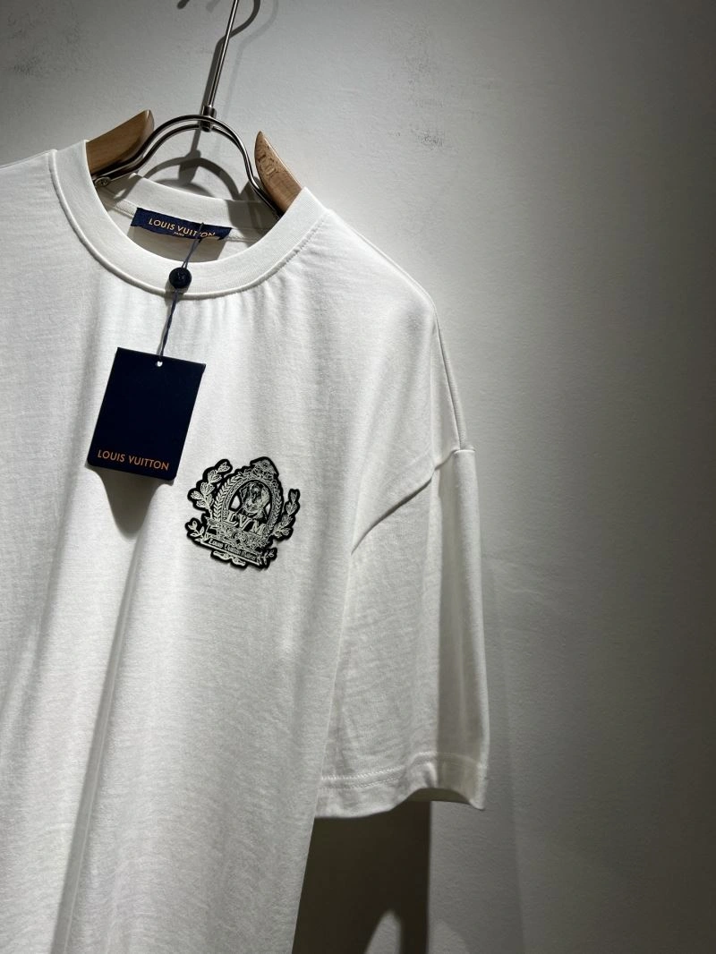 Louis Vuitton T-Shirts Original 136097
