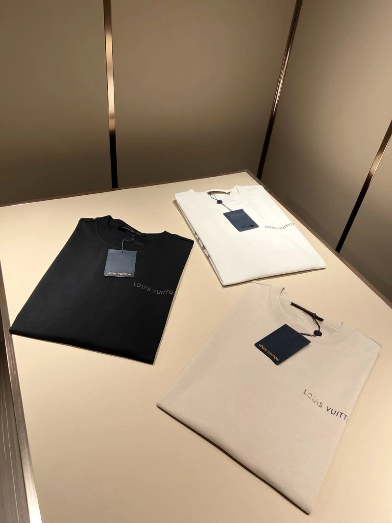 Louis Vuitton T-Shirts Original 136096