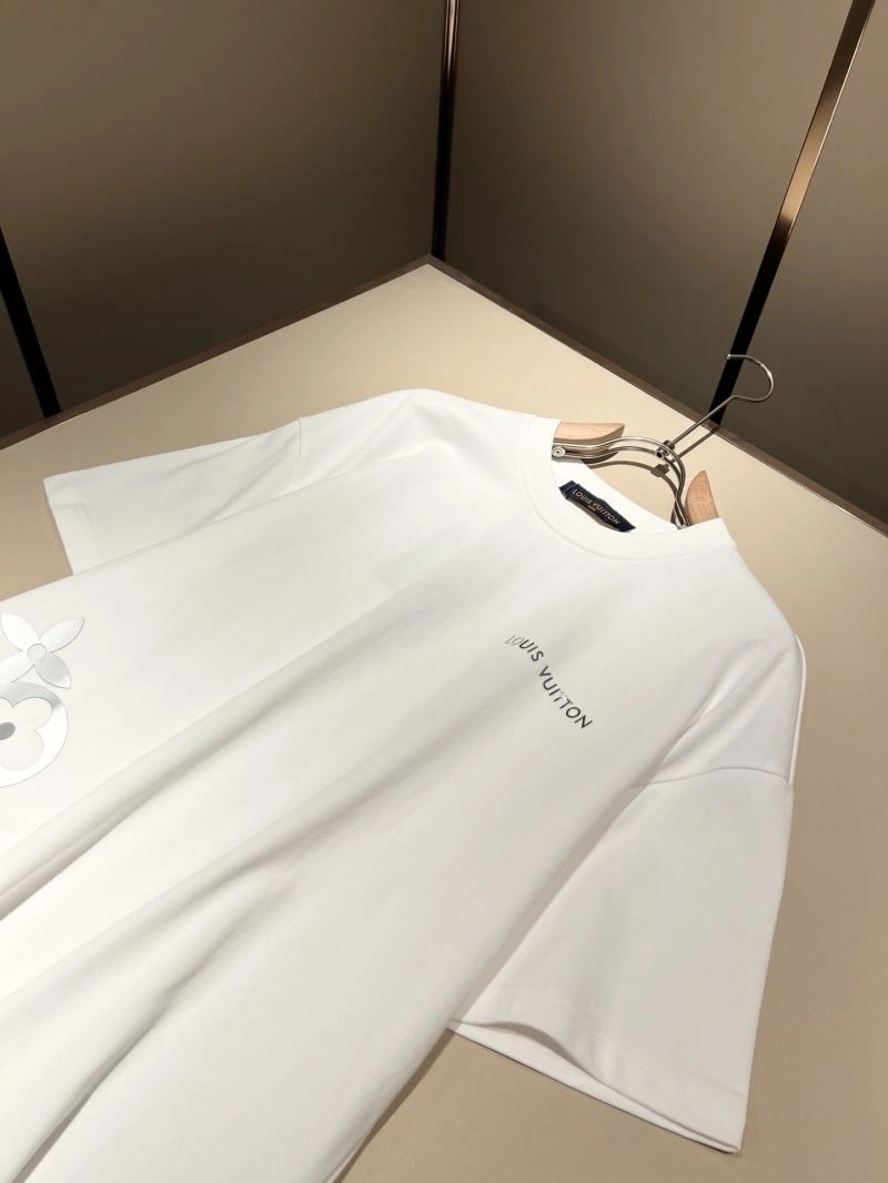 Louis Vuitton T-Shirts Original 136096