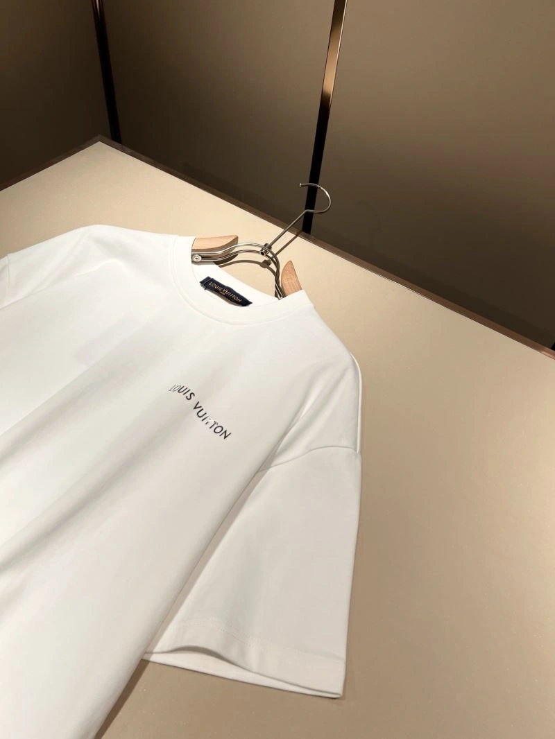 Louis Vuitton T-Shirts Original 136096