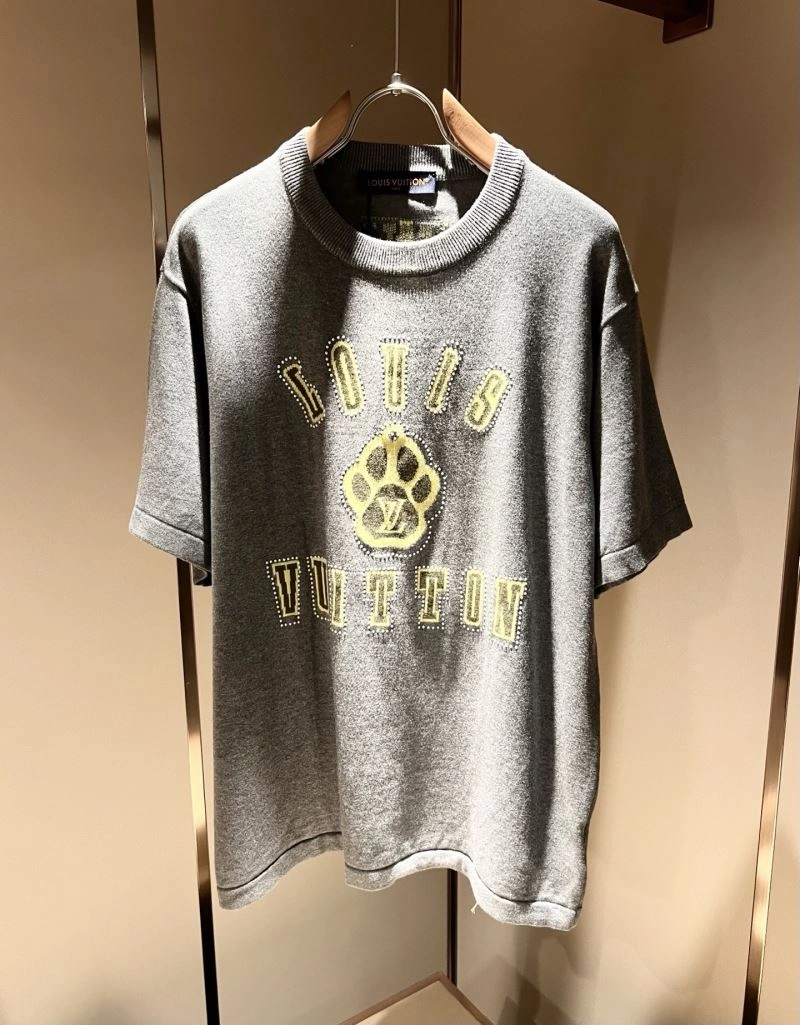Affordable Louis Vuitton T-Shirts 136086