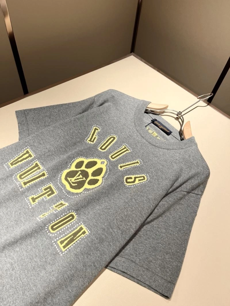 Affordable Louis Vuitton T-Shirts 136086