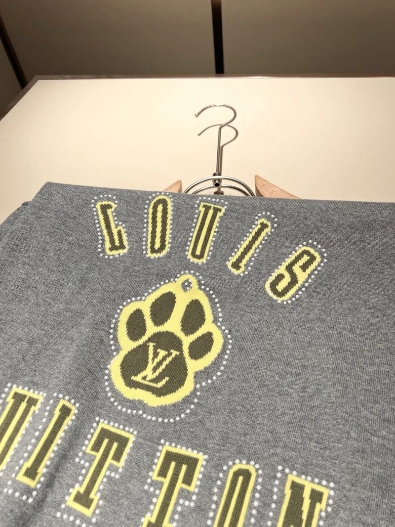 Affordable Louis Vuitton T-Shirts 136086