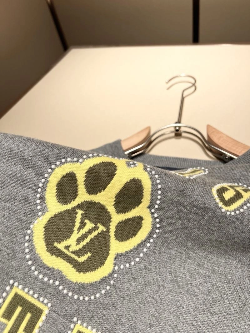 Affordable Louis Vuitton T-Shirts 136086