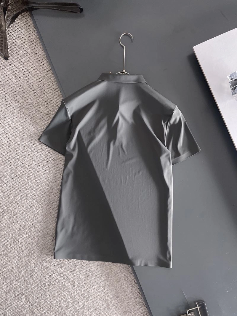 Louis Vuitton T-Shirts Seasonal 136084