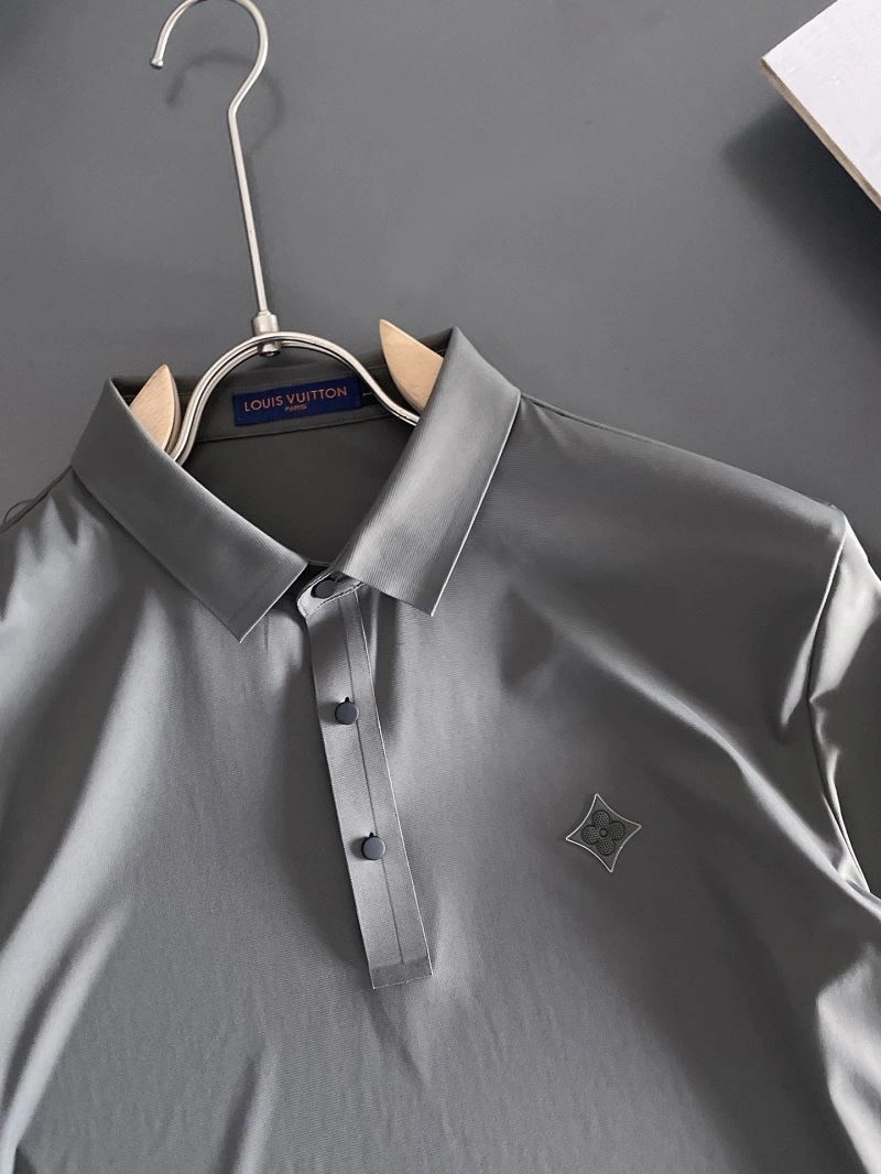 Louis Vuitton T-Shirts Seasonal 136084